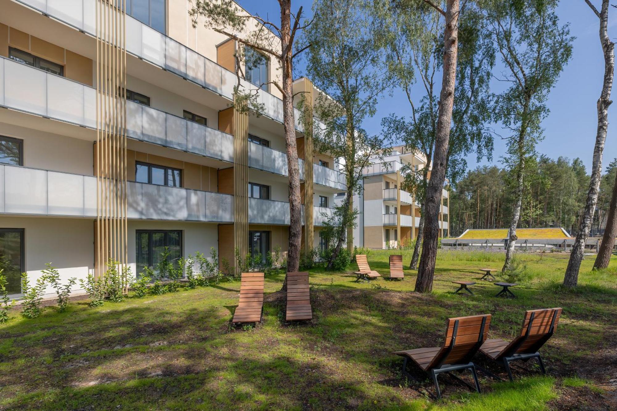 Aquamarina Dabki Marina Invest Aparthotel Exteriör bild