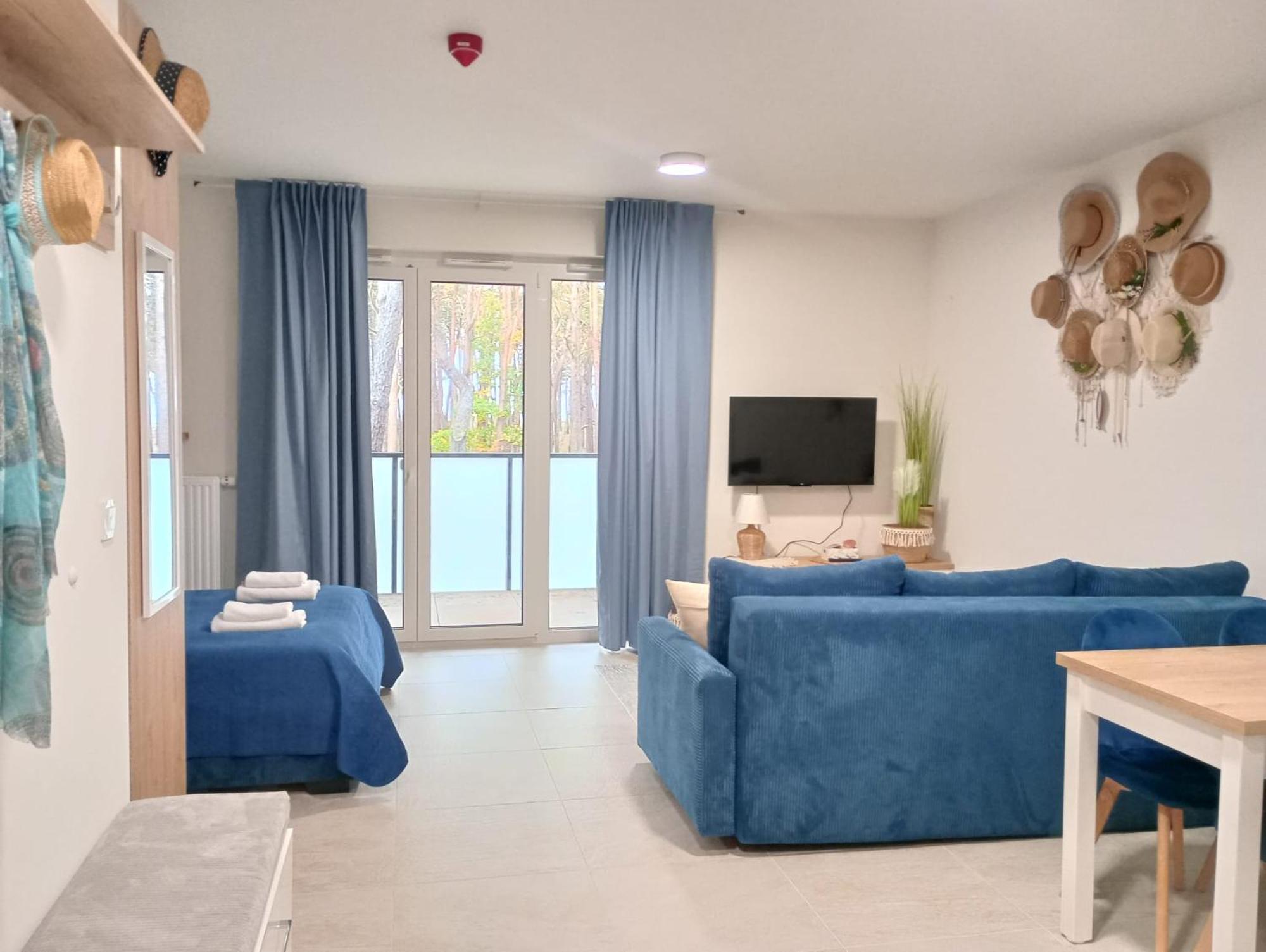 Aquamarina Dabki Marina Invest Aparthotel Exteriör bild